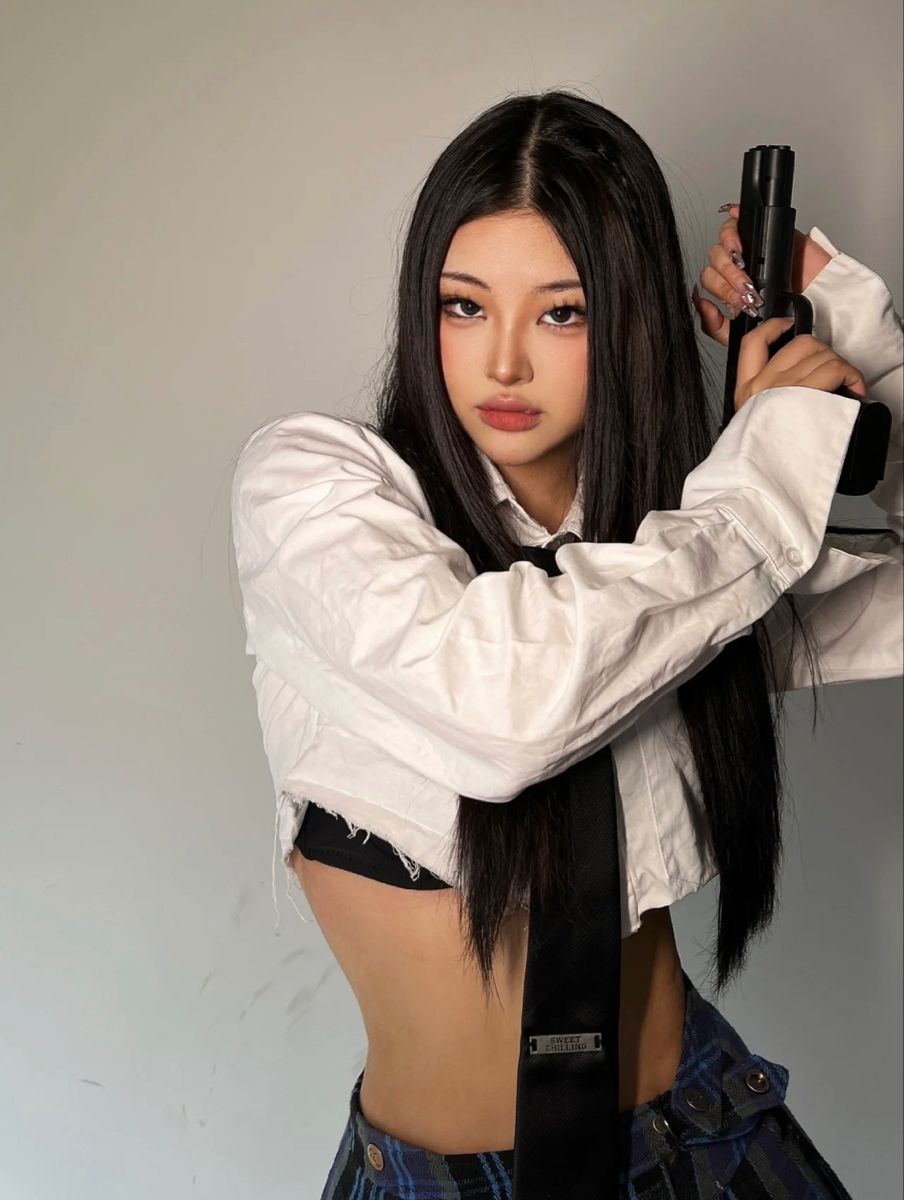 A cozy shot with Sassy girls — straight from Lagos